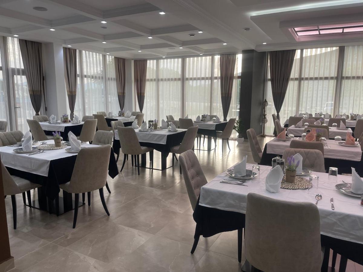 Hotel Dardania Kukes Zewnętrze zdjęcie